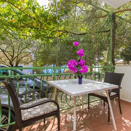 7 Olives Apartments Rogoznica  Kültér fotó