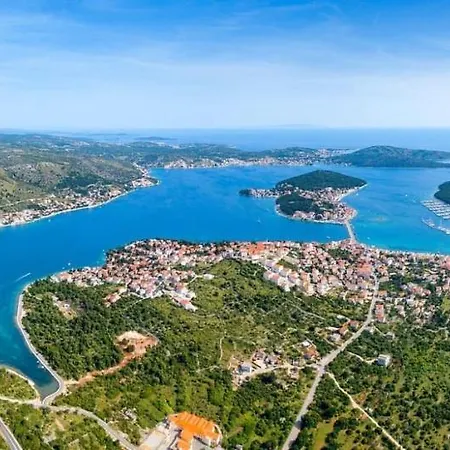 7 Olives Apartments Rogoznica  Kültér fotó