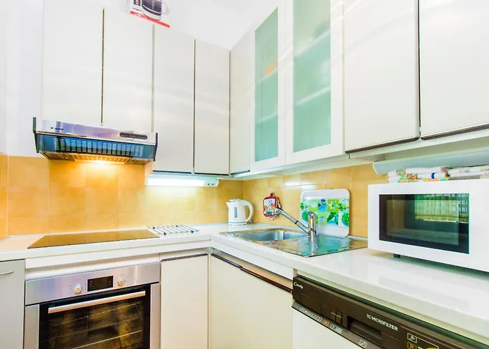 7 Olives Apartments