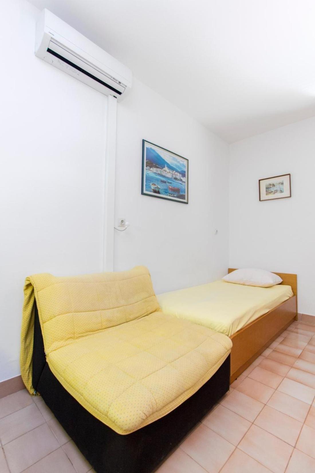7 Olives Rogoznica (Sibenik-Knin)