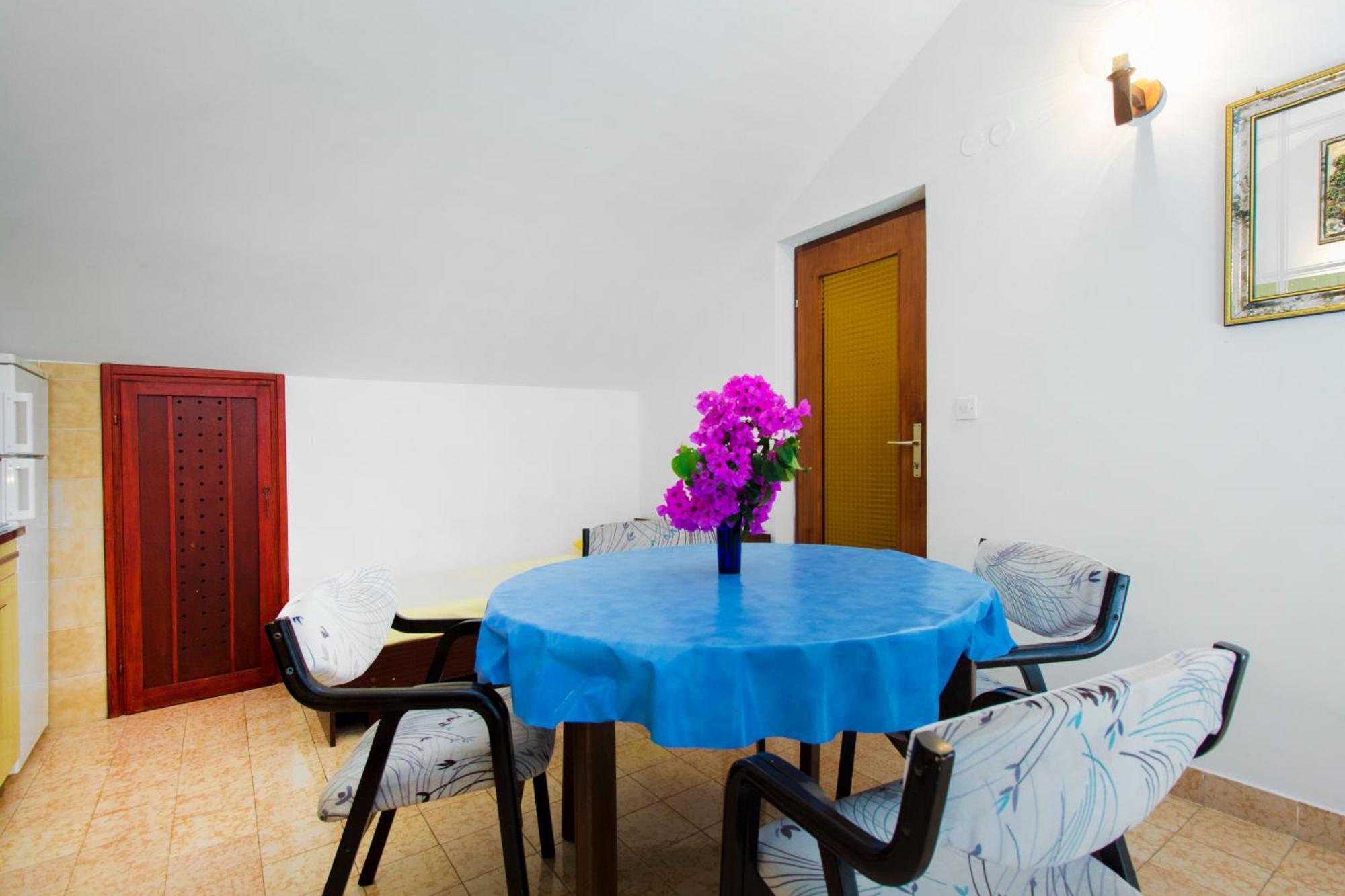 7 Olives Rogoznica (Sibenik-Knin)