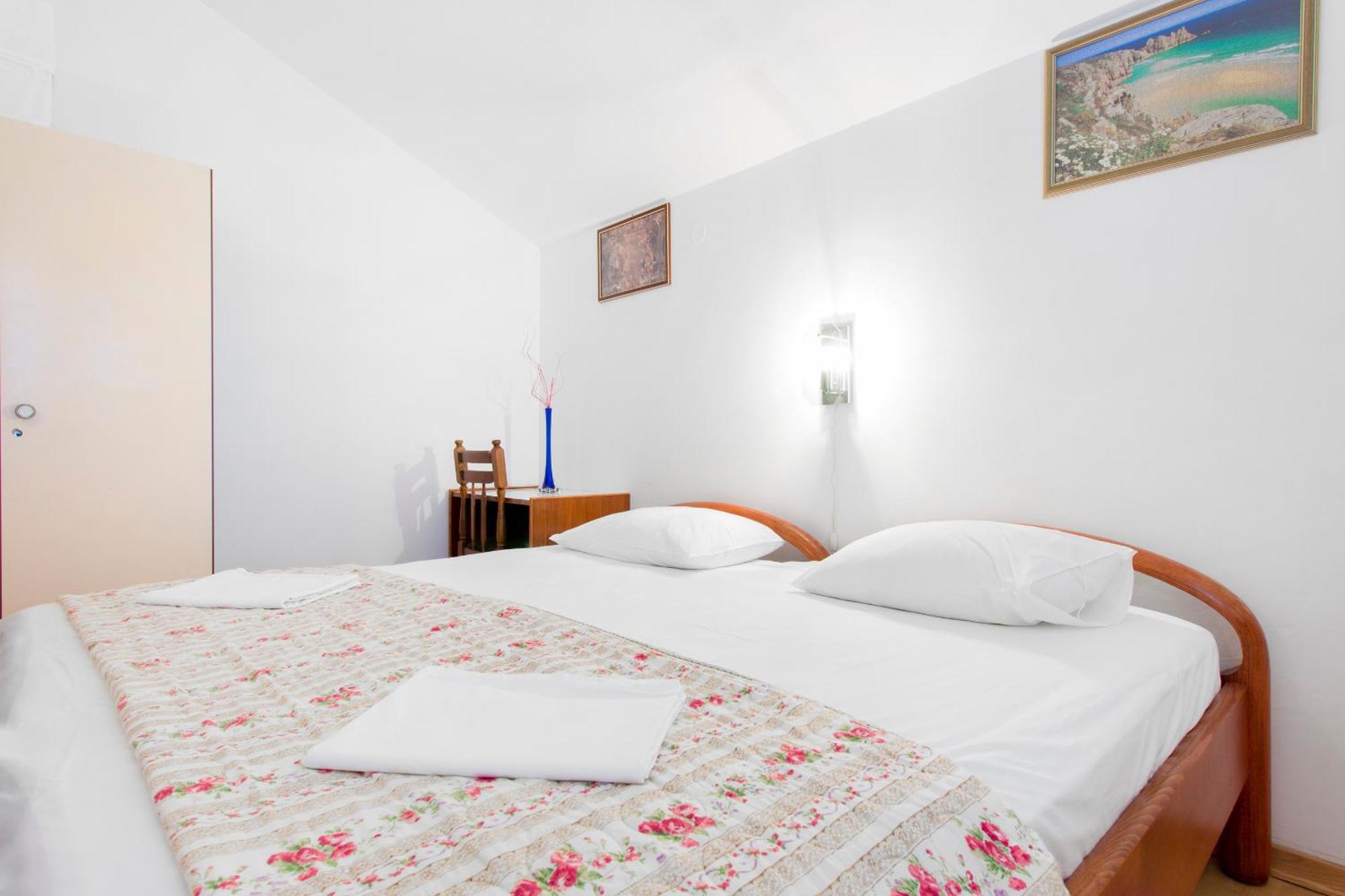 7 Olives Rogoznica (Sibenik-Knin)