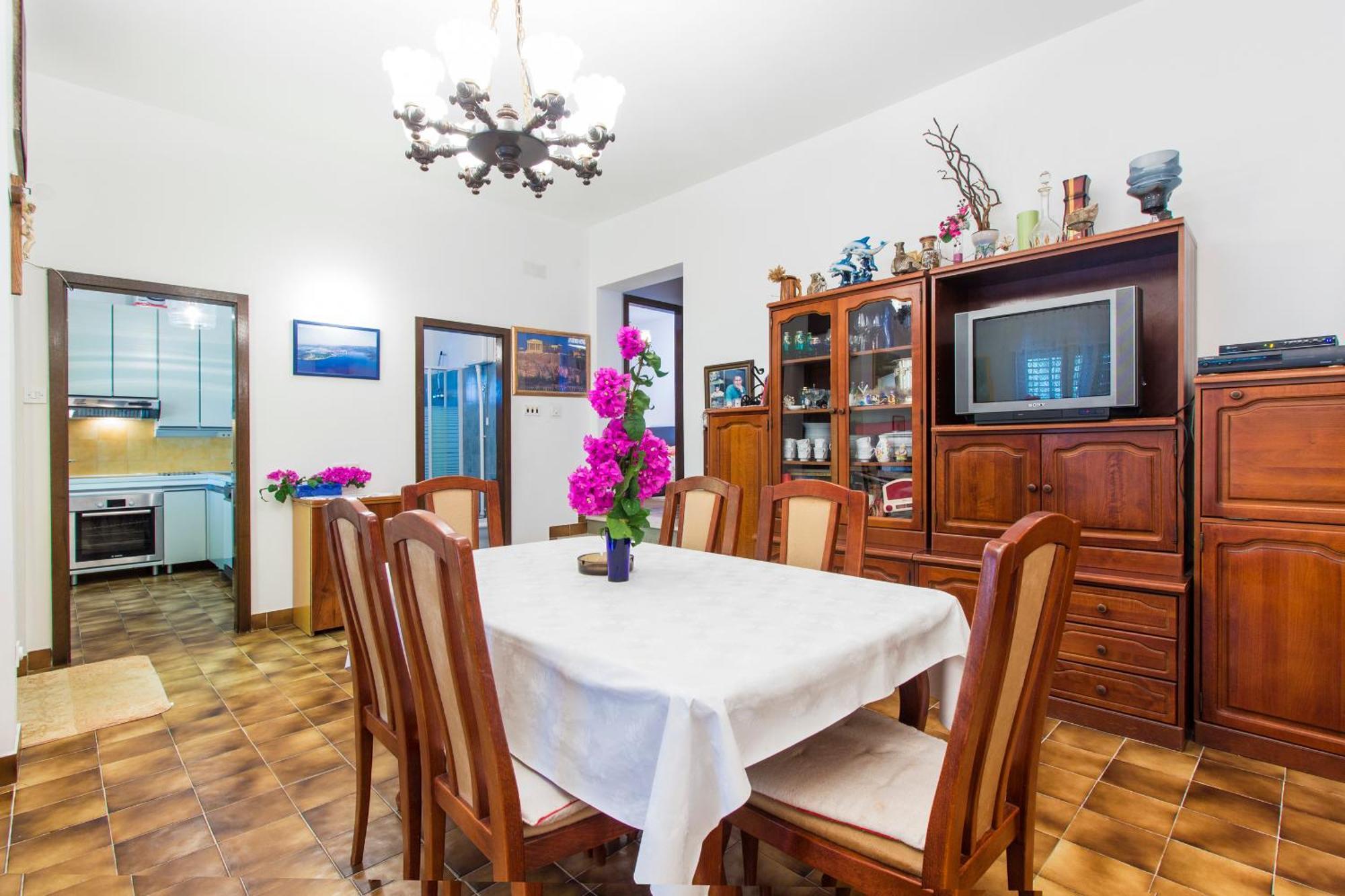 7 Olives Apartment